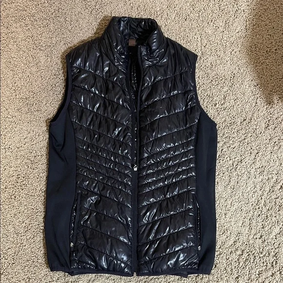 Xersion Women's Shiny Black Quilted Vest - Picture 1 of 2